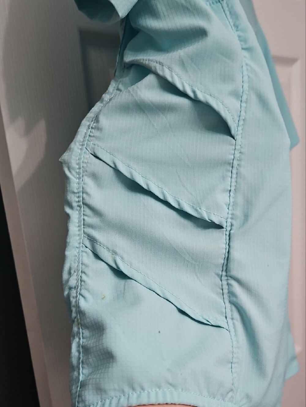 Columbia Short-Sleeve Fishing Shirt in Aqua - Picture 4 of 7